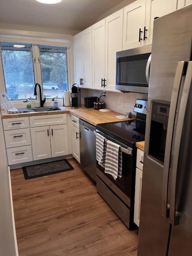 Newly Remodeled Mid-Century Modern Lake Condo Lake Geneva Exterior foto